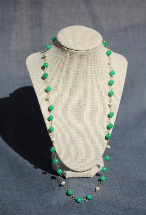 Bright Green Gem and White Pearl Ancient Roman Inspired Beaded Loop Chain Necklace Medieval Victorian SCA Christmas Holiday
