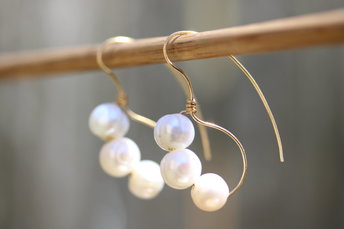 Reproduction Pearl Earrings from Imperial Roman Times