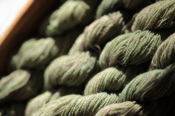 Bluish Green Phragmites Dyed Wool Thread/Yarn for Embroidery, Tapestry, Etc