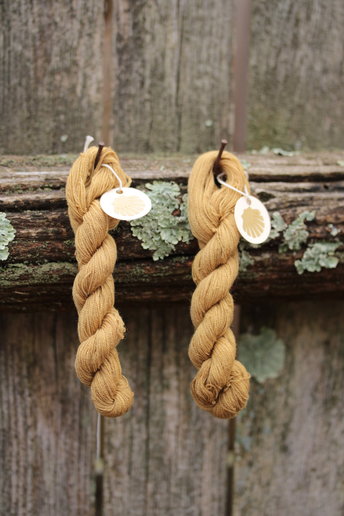 Blonde Mushroom Dyed Wool Thread Yellow-Beige