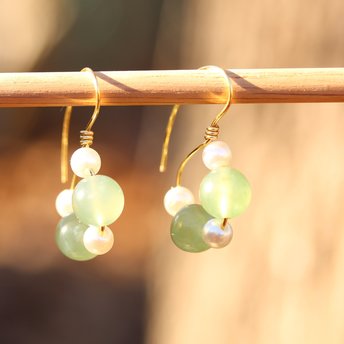 Ancient Roman Pearl and  Earrings Aventurine for Modern Wear or Living History Portrayal, Handmade Replica Historical Reproduction